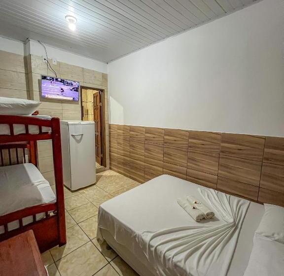 Четырехместный Номер Стандарт, Pousada Vitoria