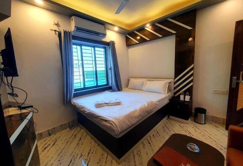اتاق استاندارد با چشم‌انداز استخر, Matri Resort