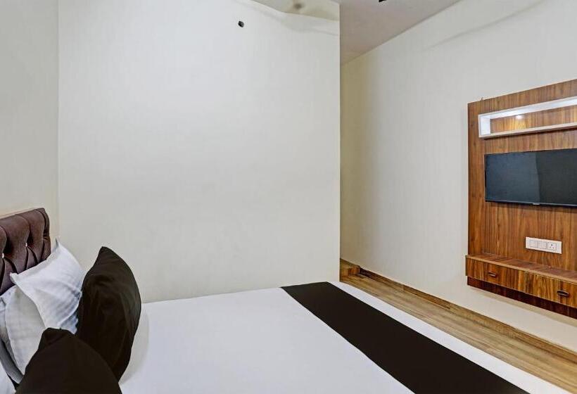 Трехместный Номер Классика, Oyo Hotel Sky Land