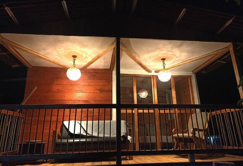 스탠다드 스튜디오 (테라스구비), Rancho El Vergel