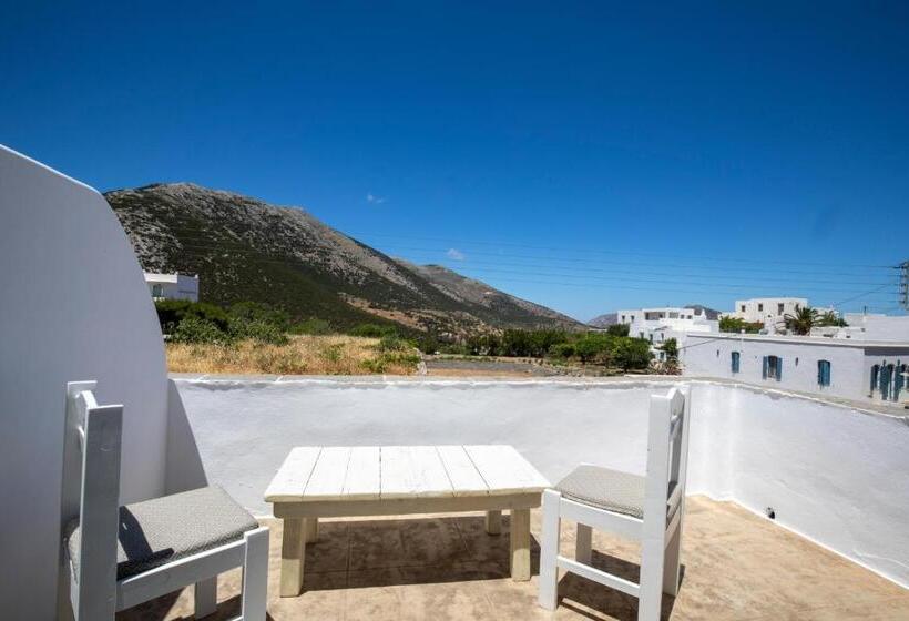 Номер Стандарт, Galini Sifnos