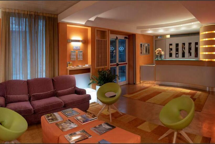استودیوی استاندارد, Albaresidence Masera26