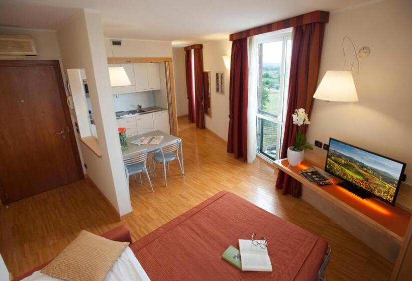 سوییت, Albaresidence Masera26