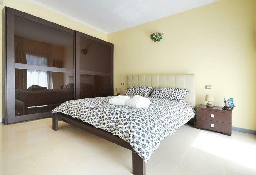 جناح سوبيريور مطل علي البحر, Mar Dei Poeti   Luxury Suites
