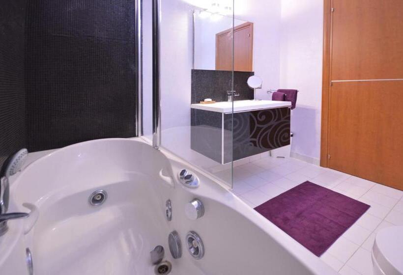 جناح سوبيريور مطل علي البحر, Mar Dei Poeti   Luxury Suites