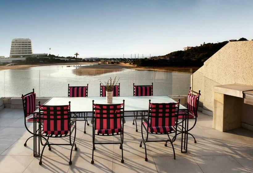 Апартаменты 2 Спальни Вид на Море, Plett Beachfront Accommodation