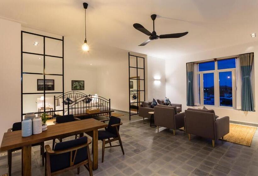 سوییت لوکس, Boutique Kampot