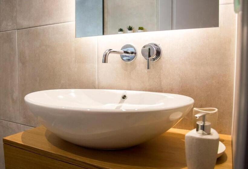 استودیوی استاندارد با چشم‌انداز دریا, Ellie Apartments Stalida