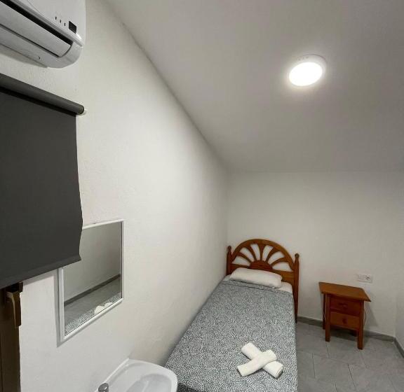 バスルーム共有のシングルスタンダード, Hostal La Campiña