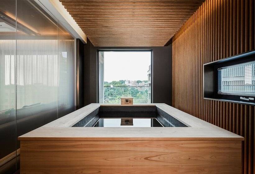 Люкс Премиум, Paraspara Seoul