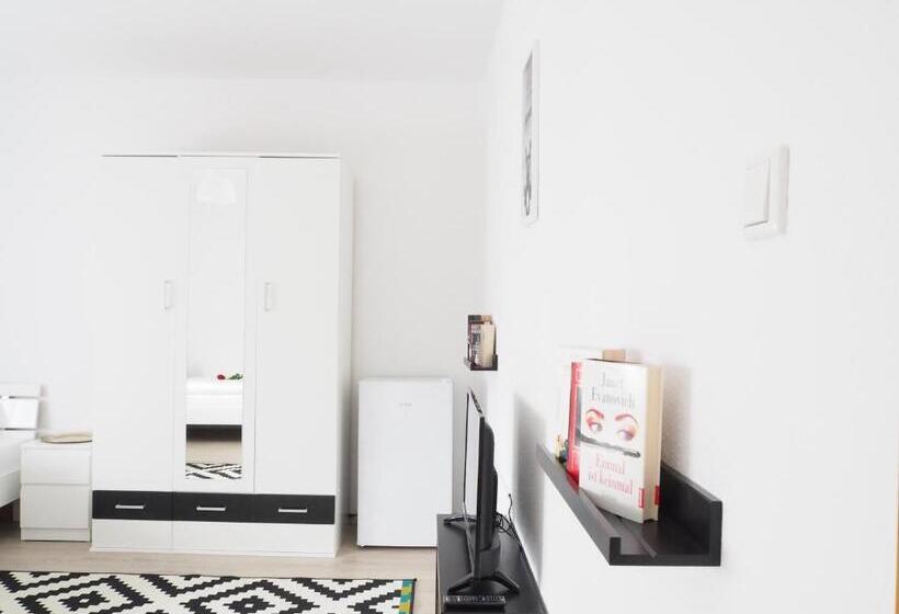 Номер Стандарт Вид на Сад, Neumarkt Wohnung