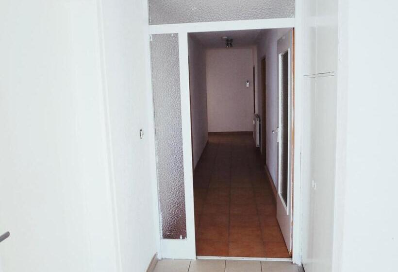 Номер Стандарт, Neumarkt Wohnung