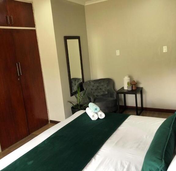 스탠다드 룸 킹사이즈 침대, Serene Guesthouse