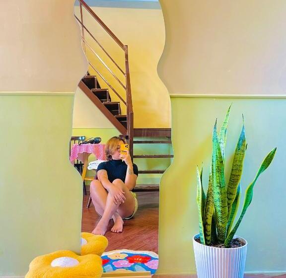 استودیوی استاندارد, Chái Nho Homestay
