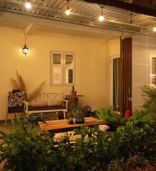 اتاق استاندارد چهار تخته, Chái Nho Homestay