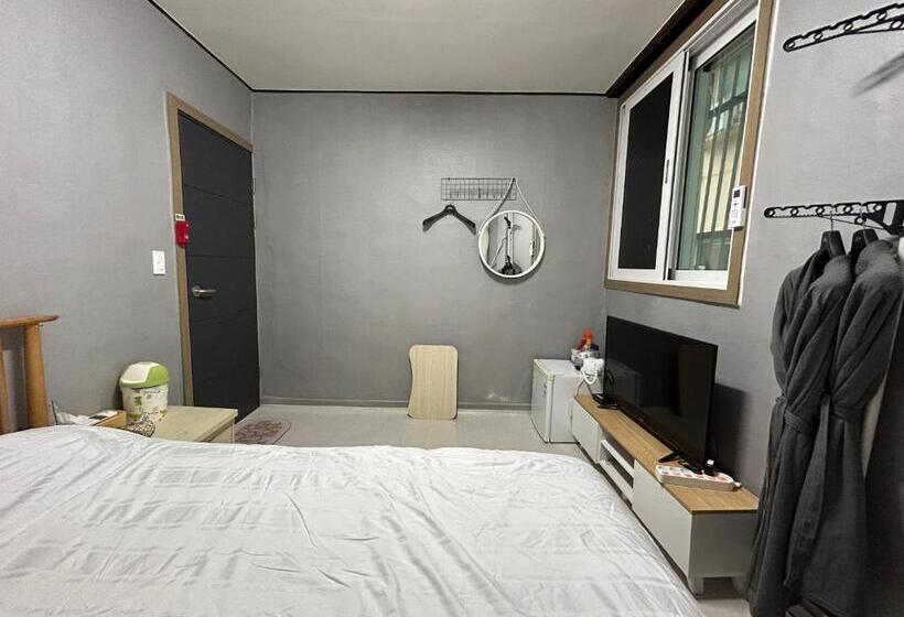 Номер Стандарт, 369 Motel