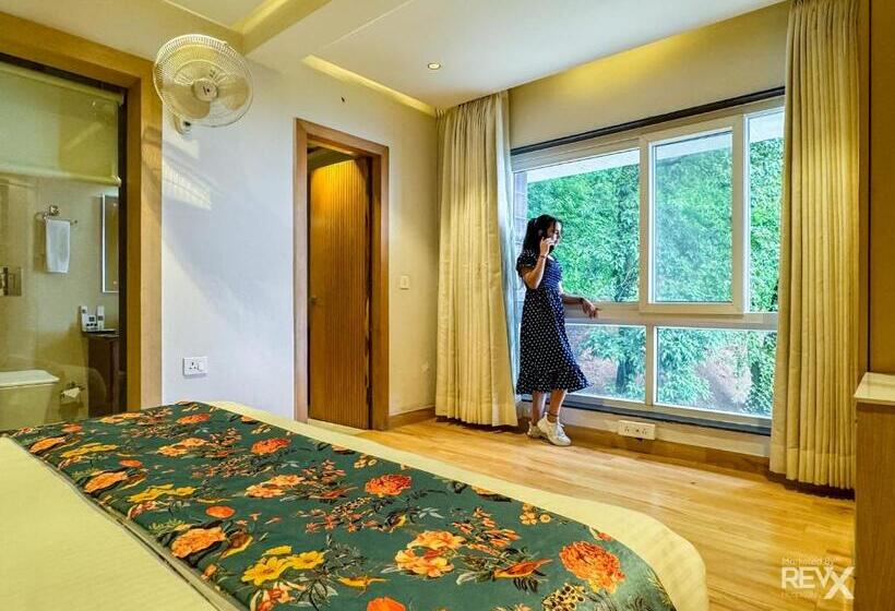 스탠다드 룸 산 전망, Rockland Residency
