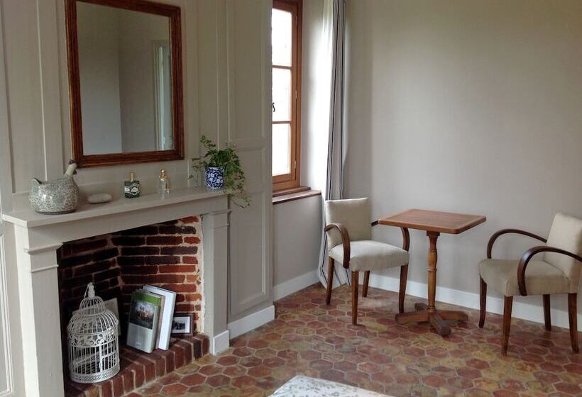 Номер Комфорт, Le Petit Manoir De La Vernelle
