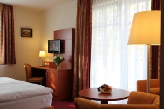 Classic room with balcony, & Café Strandeck