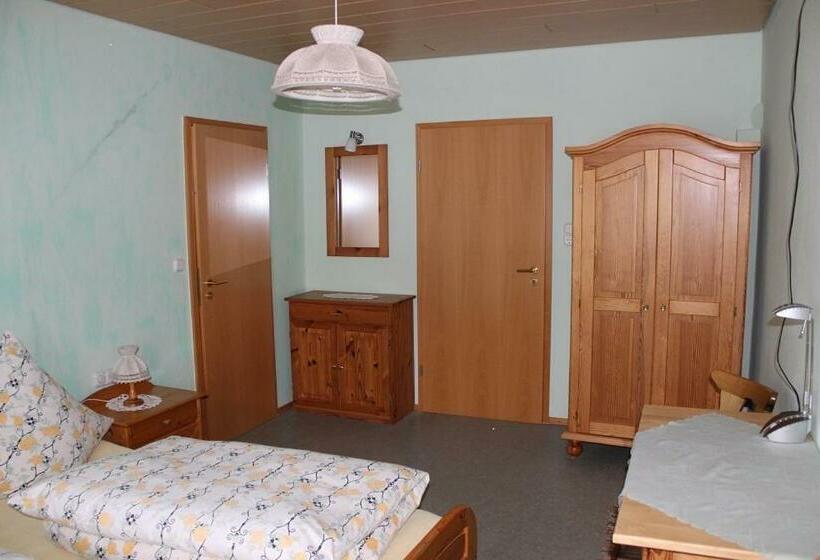 Номер Стандарт, Zur Waldesruh