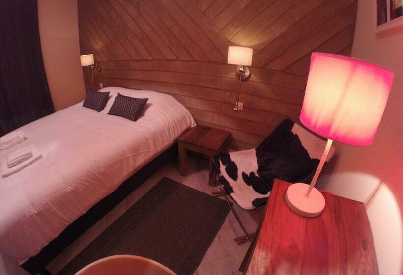 Номер Стандарт, Logis Hôtel & Restaurant Le Cadet De Gascogne