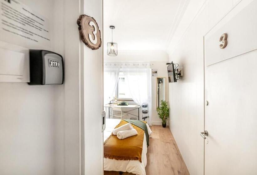 스탠다드 룸 공동 욕실, Santos Mattos Guesthouse & Apartments By Lisbon With Sintra