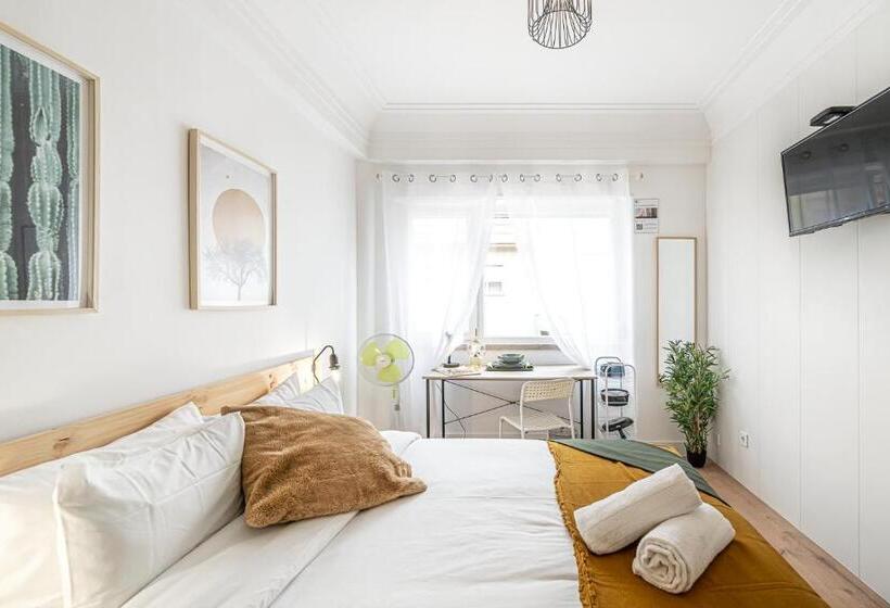 스탠다드 룸 공동 욕실, Santos Mattos Guesthouse & Apartments By Lisbon With Sintra