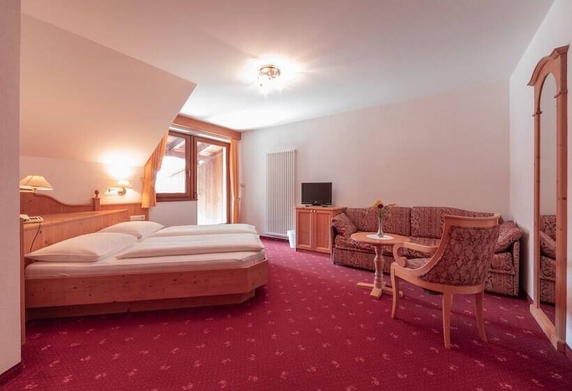 Номер Комфорт, Berghotel Zum Zirm