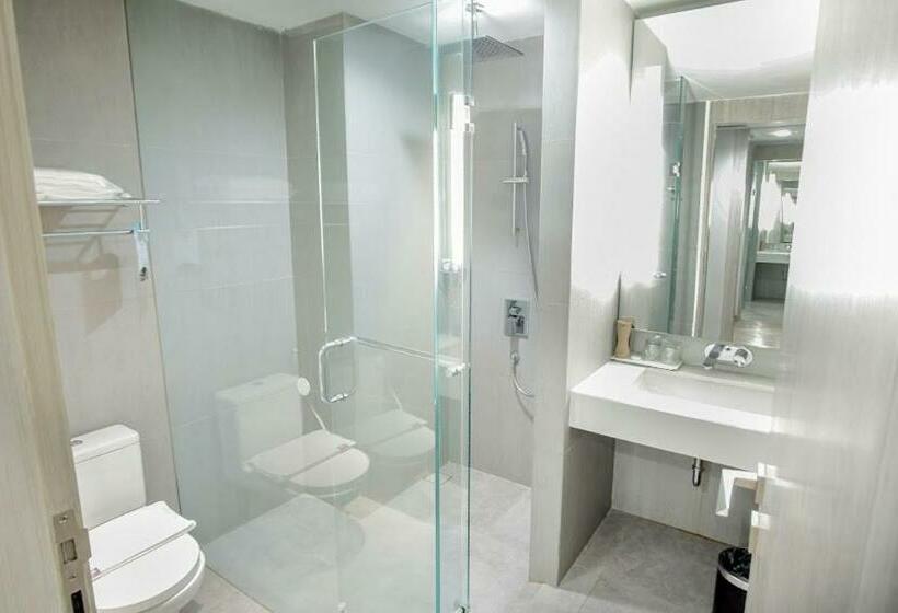 디럭스 룸, Fox Hotel Pekanbaru
