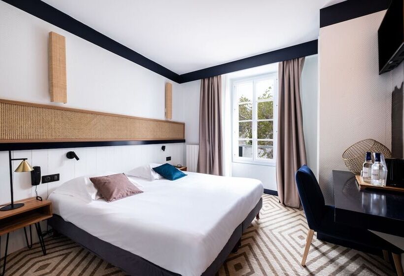 Номер Стандарт, Hôtel Le Français