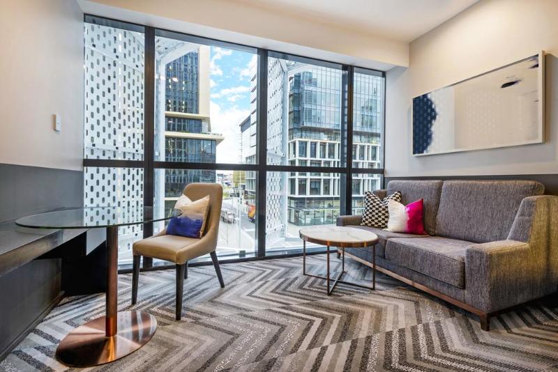 اتاق اجرایی, Rydges Perth Kings Square