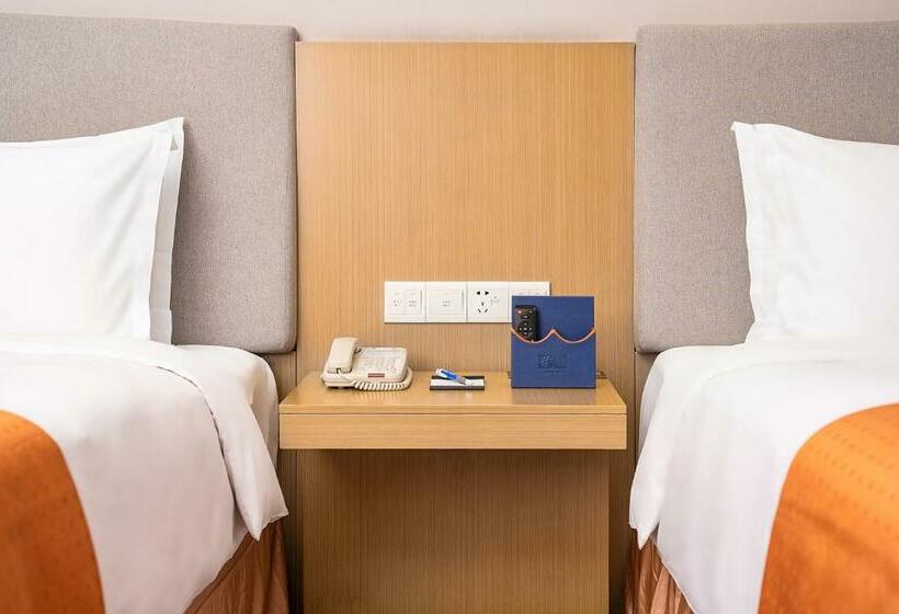 Номер Стандарт, Guangzhou Baiyun Airport Rejoice By Argyle Hotel Rehe Metro Exit B   Free Shuttle Bus Is Provided Du