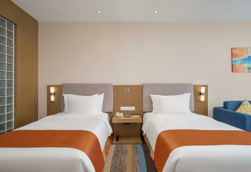 Номер Стандарт, Guangzhou Baiyun Airport Rejoice By Argyle Hotel Rehe Metro Exit B   Free Shuttle Bus Is Provided Du