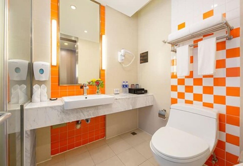 Номер Deluxe, Guangzhou Baiyun Airport Rejoice By Argyle Hotel Rehe Metro Exit B   Free Shuttle Bus Is Provided Du