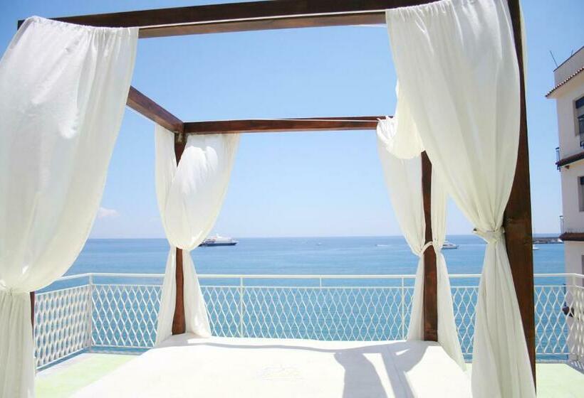 آپارتمان 1 خوابه با چشم‌انداز دریا, Mediterraneo Guesthouse