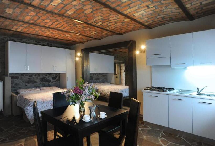 수피리어 스튜디오, Albergo Diffuso Comeglians