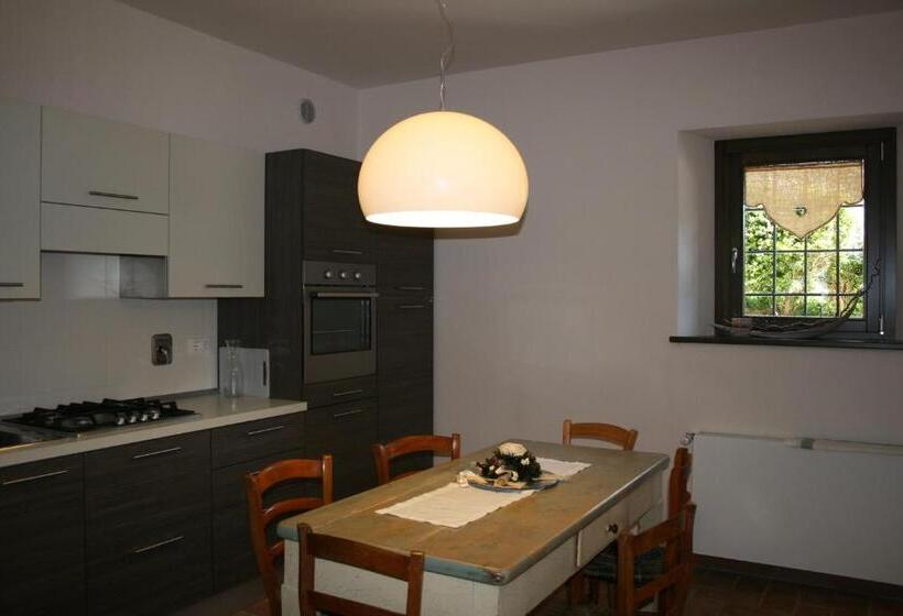 침실 1개 아파트, Albergo Diffuso Comeglians
