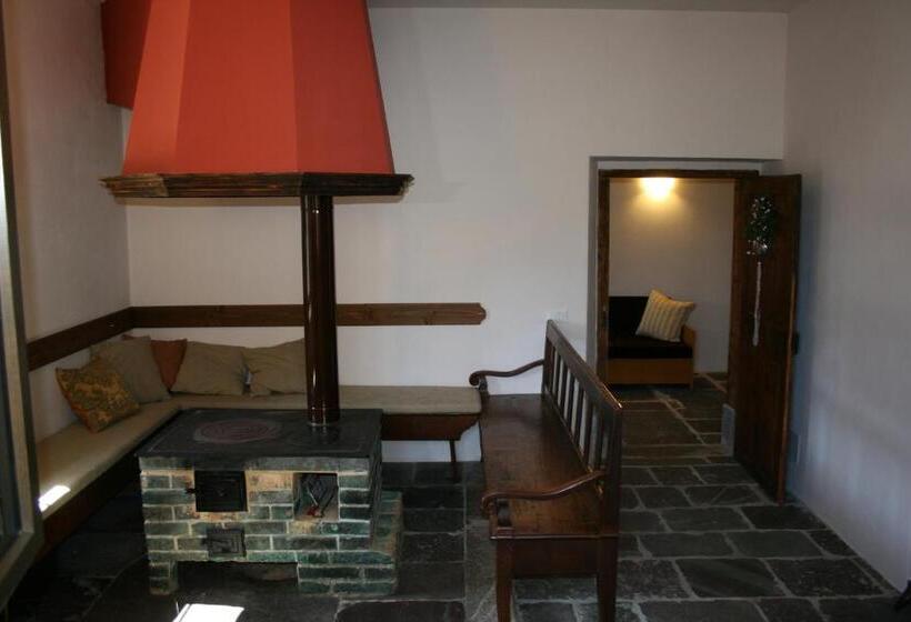 침실 1개 아파트, Albergo Diffuso Comeglians