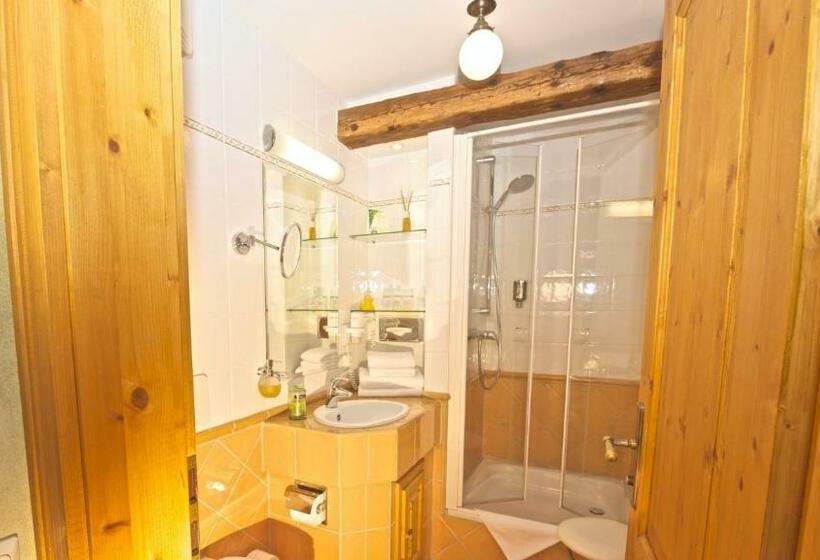 Номер Стандарт, Landhotel Quirle Häusl