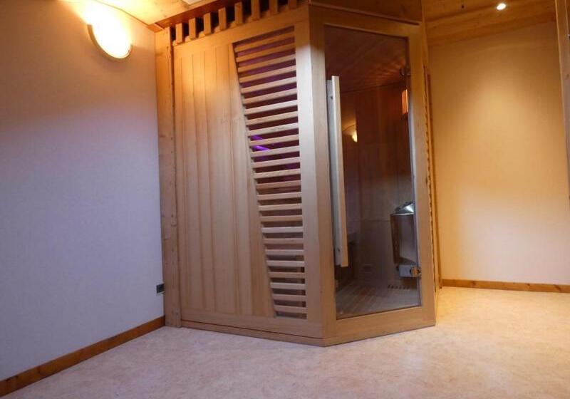 اتاق اکونومی, Auberge Du Fraizier