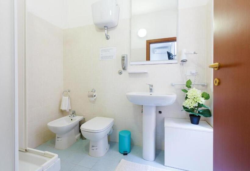 StandaardKamer, B&b Piazza Fratti
