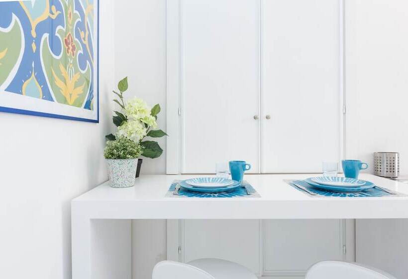اتاق راحتی یک تخته, B&b Piazza Fratti