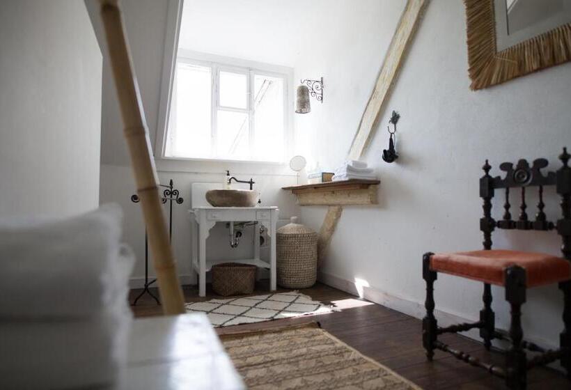Номер Стандарт, Liegen;schaft Guesthouse