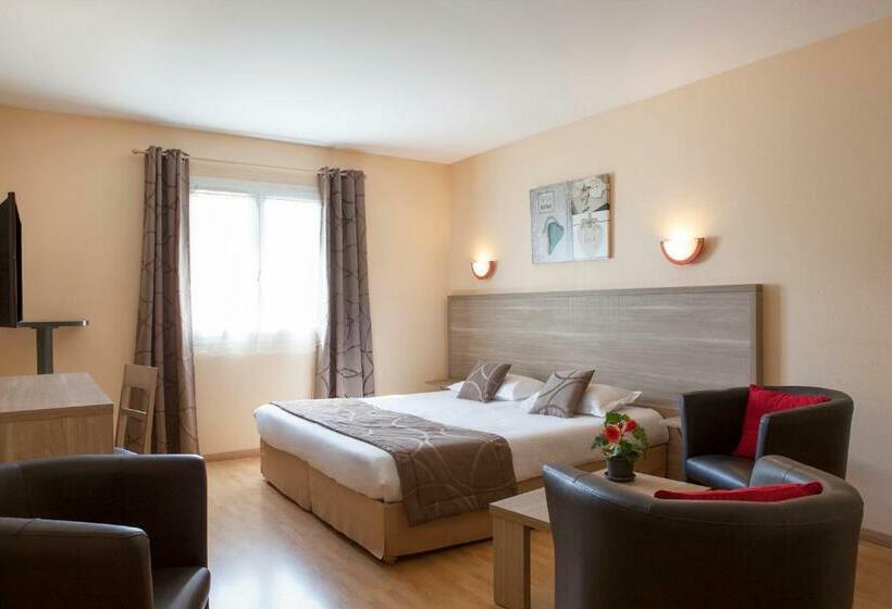 Номер Superior Адаптированный для Инвалидов, The Originals City, Hôtel La Closerie, Nantes Nord