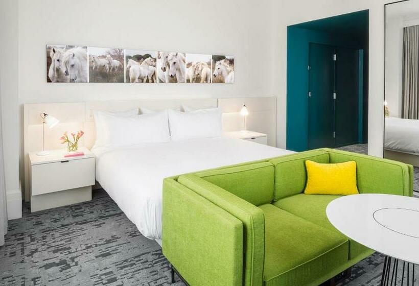 Стандартный Номер Кровать Кинг, 21c Museum Hotel Lexington