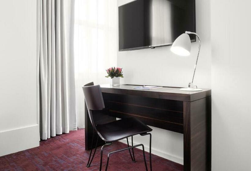 Номер Стандарт, 21c Museum Hotel Lexington