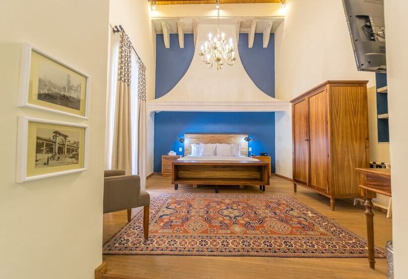 سوئیت مستر, Casa Del Rector Hotel Boutique