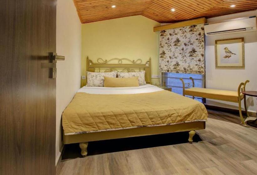 Номер Deluxe, Lakeside Inn Nainital