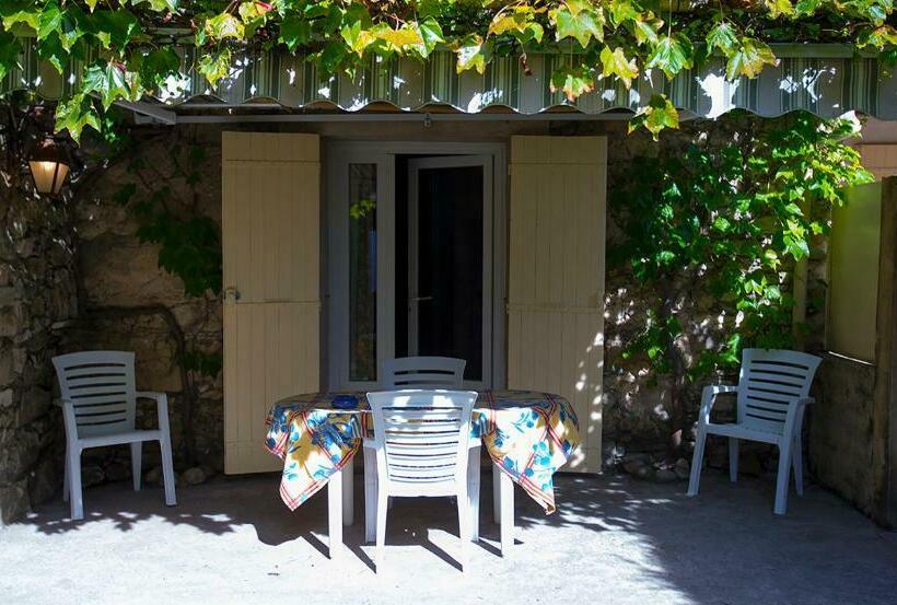 스탠다드 테라스 룸, Maison D Hôtes Lou Geneste
