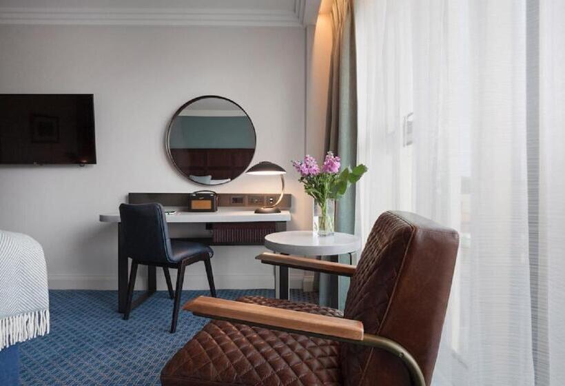 Номер Deluxe, Clayton Hotel Cambridge